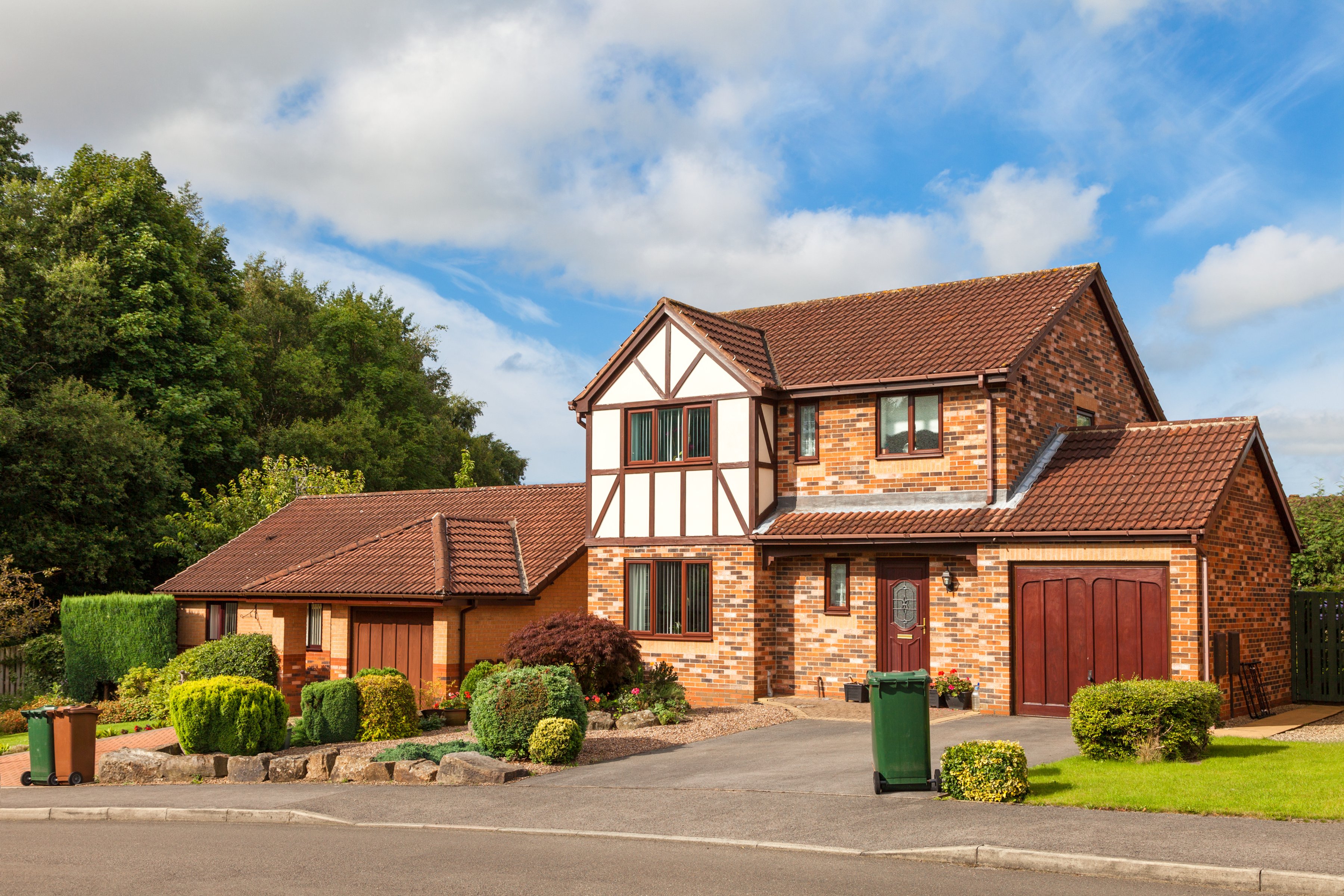 Image of english country house